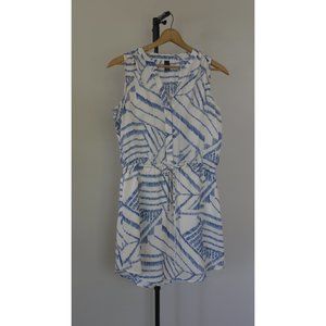 Sleeveless Gap Tank Dress with Geometric Design